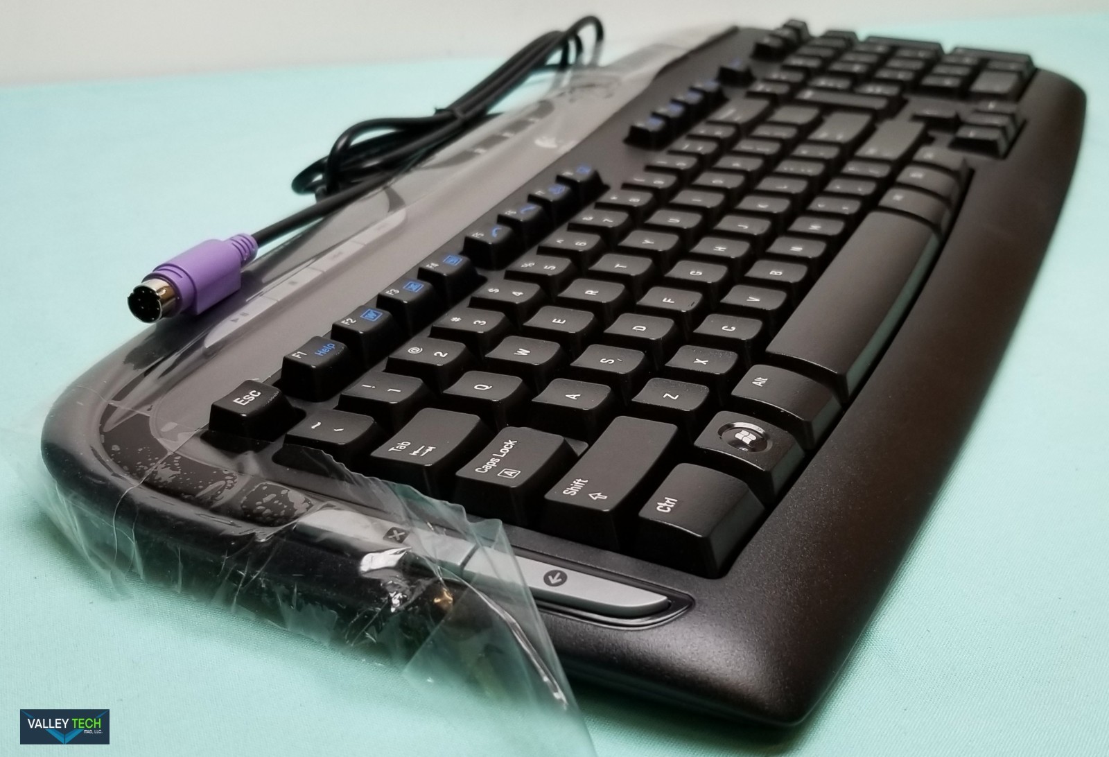 Logitech Media Keyboard 967560 0403 PC PS/2 Open box