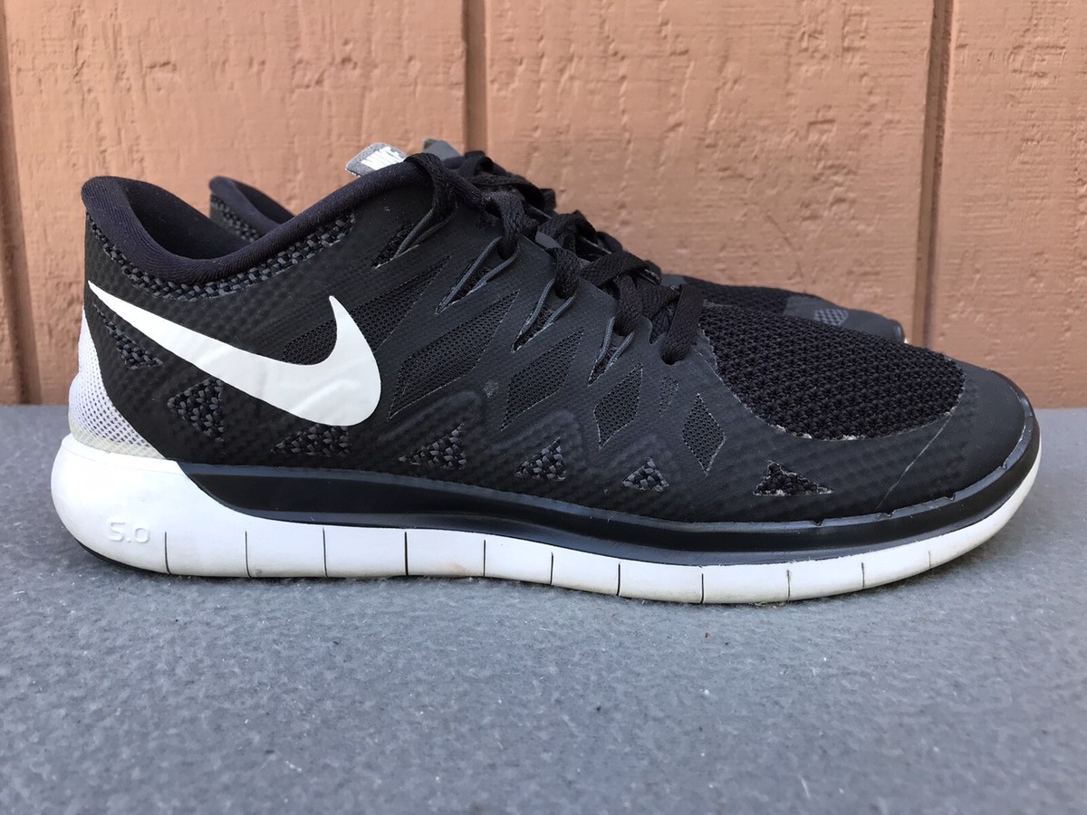 nike free run 5.0 womens black and white