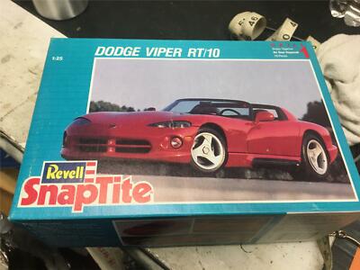 Vintage Revell Snaptite dodge viper RT/10 model kit car skill 1 1:25 scale #6260