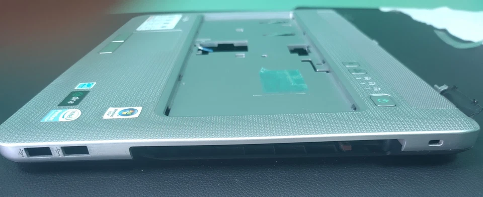 SCOCCA COMPLETA SONY VAIO PCG-7144M "LEGGERE DESCRIZIONE" - Immagine 4 di 4