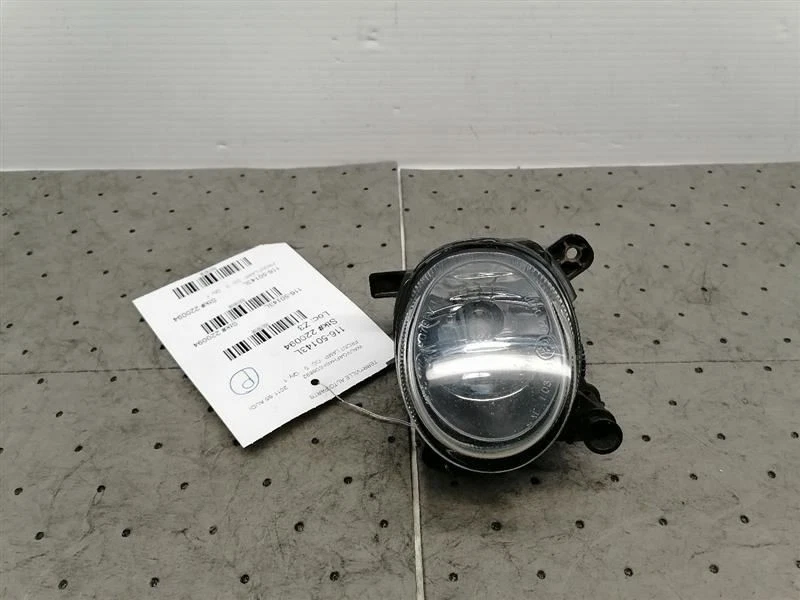 Luz de estacionamiento/esquina del conductor montada para parachoques antiniebla se adapta a 08-12 AUDI A5 799166 Foto 3 de 4