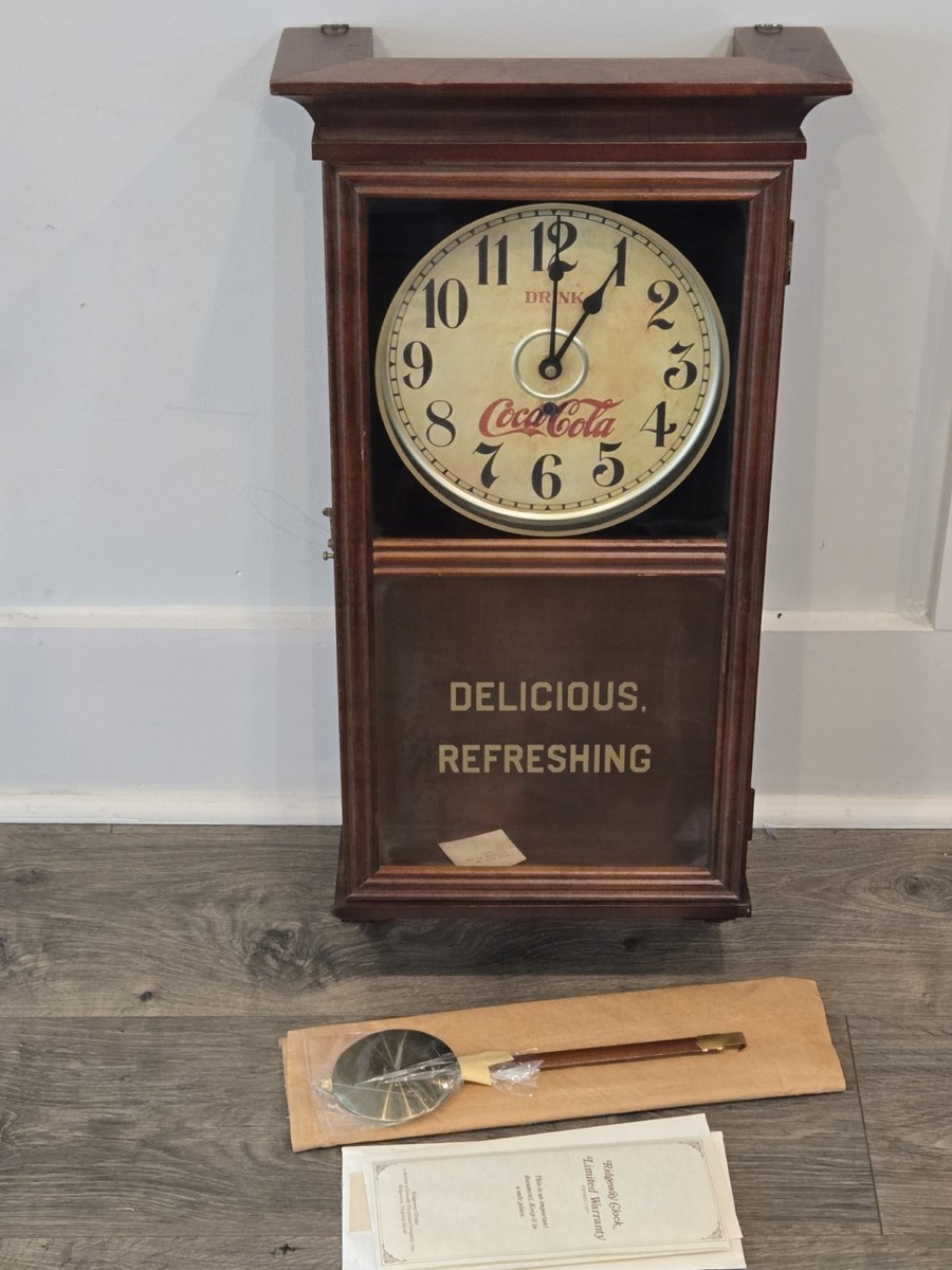 VTG DRINK COCA COLA DELICIOUS REFRESHING Battery Op Regulator Wall