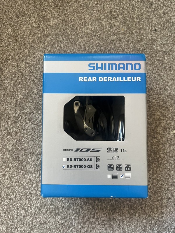 Shimano 105 Rear Derailleur RD-R7000-GS Silver 11 Speed