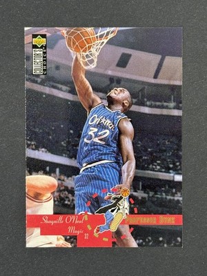 1995-96 Upper Deck Collector's Choice SHAQUILLE O'NEAL #202 Professor Dunk