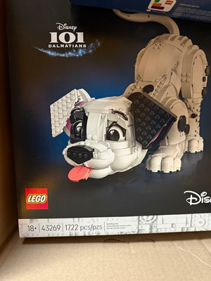 LEGO Disney 101 Dalmatians Patch 43269 1722 pcs 18+ 2-in-1 Complete Set Sealed