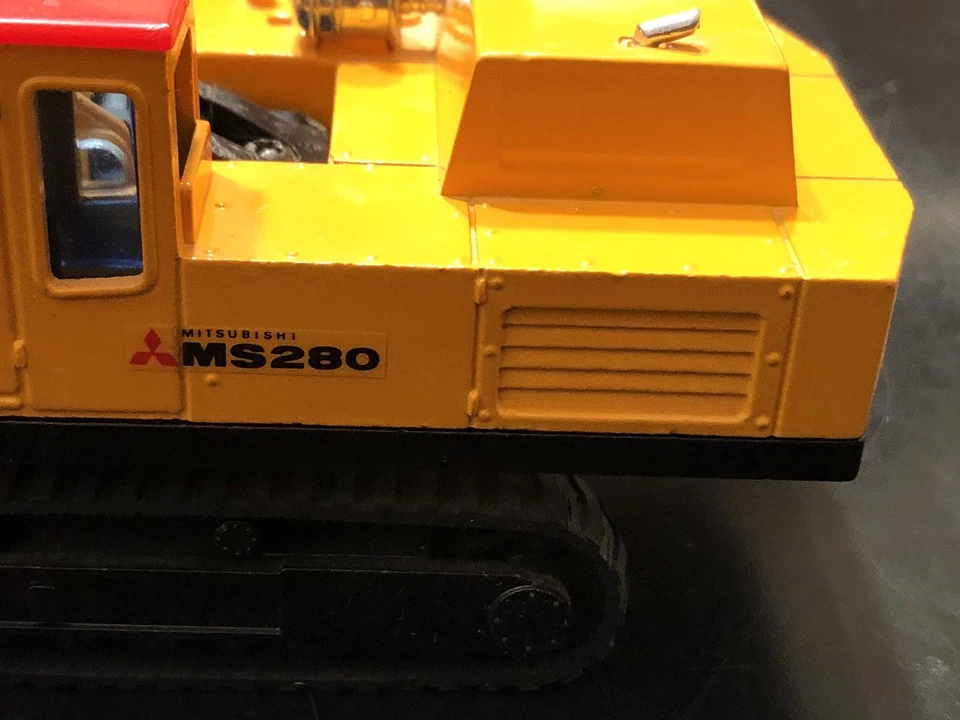 Shinsei Mini Power Wide #606 Mitsubishi Hydraulic Excavator Die Cast Model 1:48 - Image 2 of 4