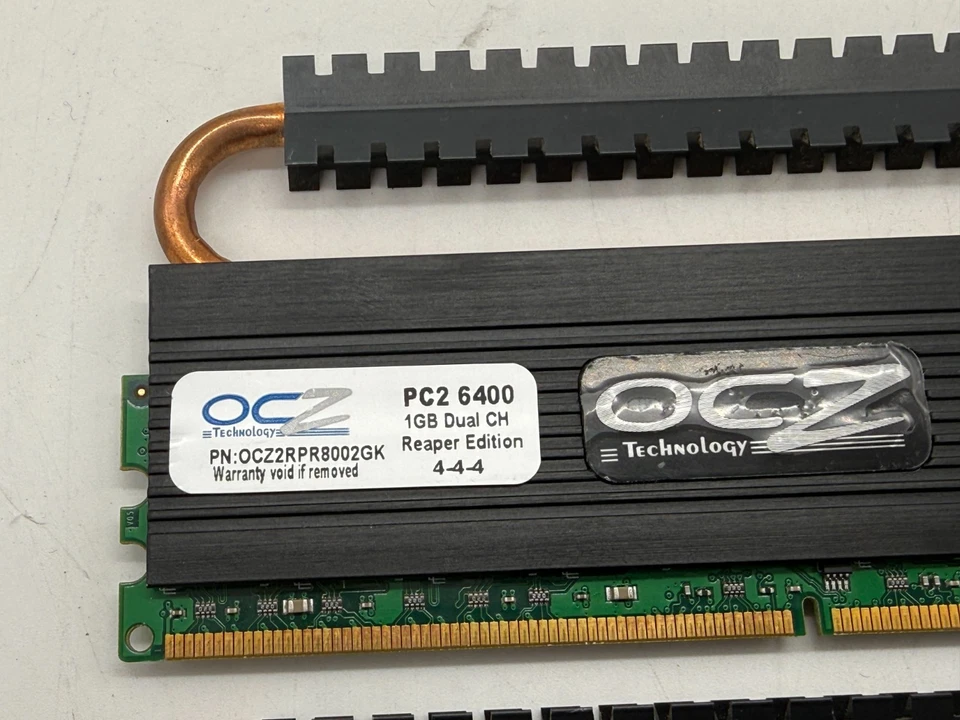 OCZ Reaper Series 2GB 2x 1GB PC2-6400 Desktop DIMM DDR2 800 MHz Non-ECC Memory - Image 3 of 4