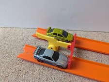 Hot Wheels 3D Track Start Line Gate Car Racing Lane Sizzlers Crash Racer Diecast