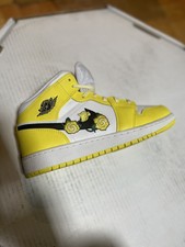 Nike Air Jordan Retro 1 Mid SE GS 