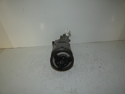 Klimakompressor  VW Golf V 5 Variant BJ 2009  1,9 TDi BLS 5N0820803