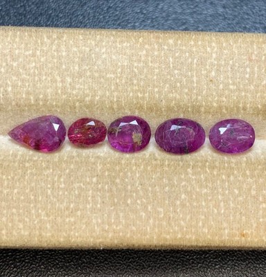 Natural Pink Sapphire Gemstones, 4.60 Crt From Kashmir