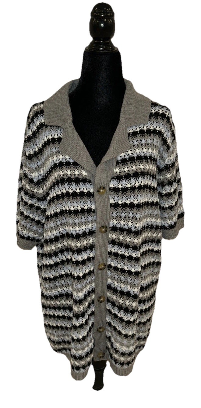 Manfinity Large Button Up Multicolor Short Sleeve… - image 1