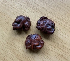 Vintage Carved Chinese Wood Wooden Bead - Pair of Rabbits 23mm