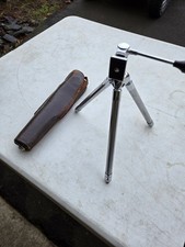 VINTAGE TELESAR TELESCOPING CAMERA TRIPOD w/LEATHER CASE Extends To Approx 17.5"