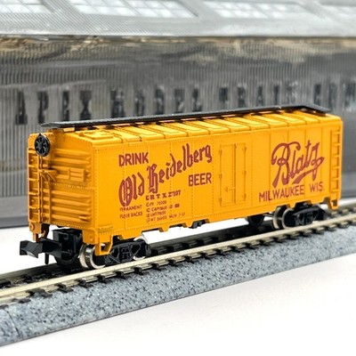 Minitrix N Scale 3249 Old Heidelberg Blatz Beer 40ft Steel Reefer URTX 27107
