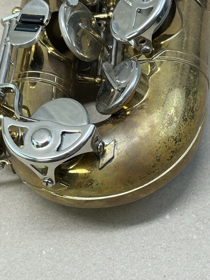 Solo cuerpo de saxofón alto Selmer Bundy II Foto 3 de 4