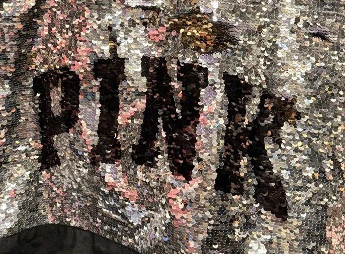 Bolso de Mano ROSA Victoria's Secret Lentejuelas SIN LLAMADAS - 21x16 pulgadas Foto 4 de 4