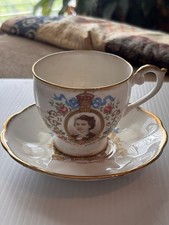 Vtg 1953 Coronation of Queen Elizabeth II Teacup Saucer Queen Anne China England