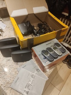 Colección Siemens micro 4010 / 4015; 4 móviles y estaciones / 5 cargadores etc.