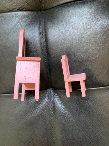 Strombecker Dollhouse Furniture 1930s Pink Bedroom Vanity & Chair 1:16 - Picture 5 of 8