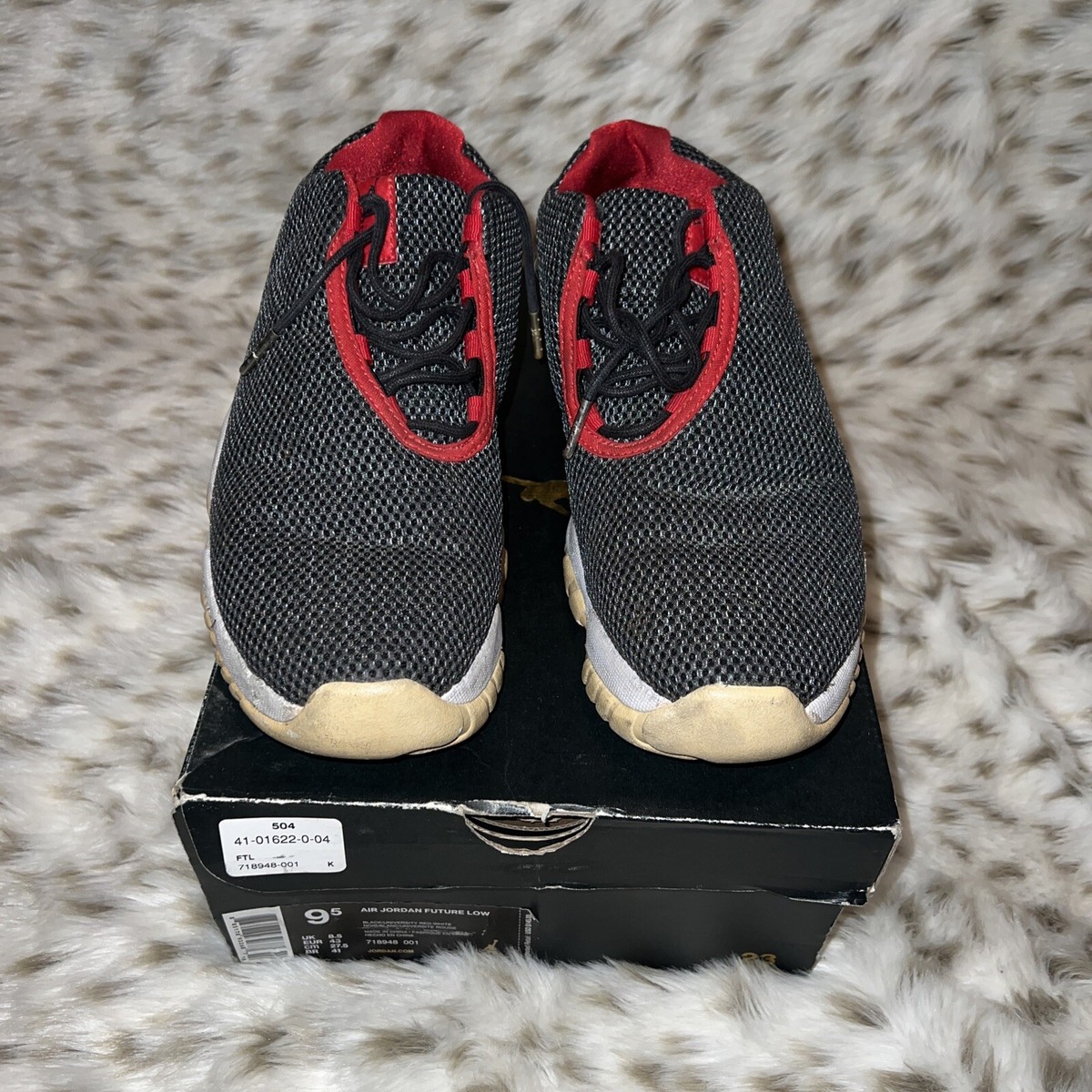 Size Jordan Future Low Black Red