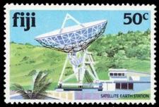 FIJI 447 - Communications "Satellite Earth Station" (pb94889)