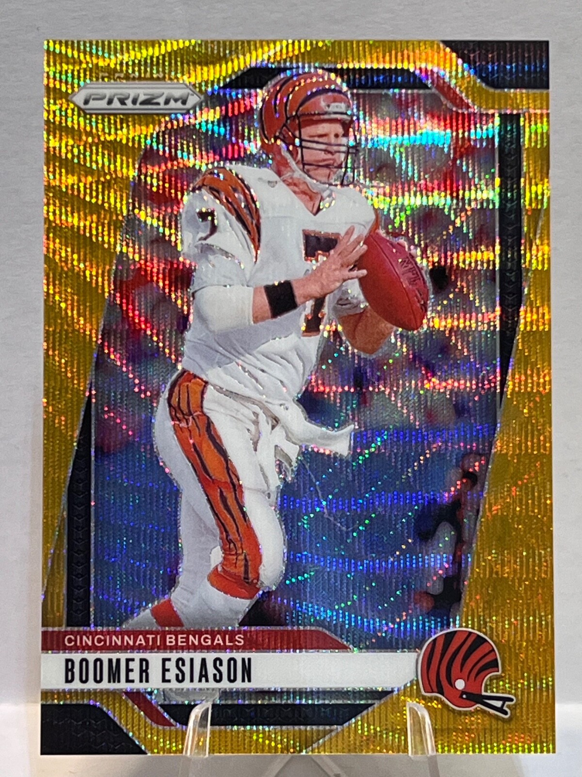 2024 Panini Prizm Football Boomer Esiason Gold Wave #3/10 Cincinnati Bengals