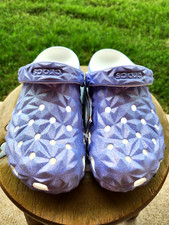 Crocs Classic "Lavender Sparkle" Girls' BRAND NEW 5Y / Women 6.5