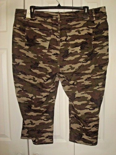 Damas Plus Pantalones Capri Talla 24W Verde Camuflado Simply Emma - Imagen 2 de 2