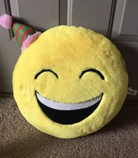 Smoochy Pals Plush Emoji 16" Smile Happy Face Soft Pillow Linzy Toys Bday NWT