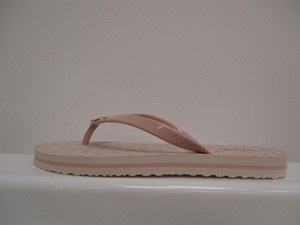 michael kors eva flip flops
