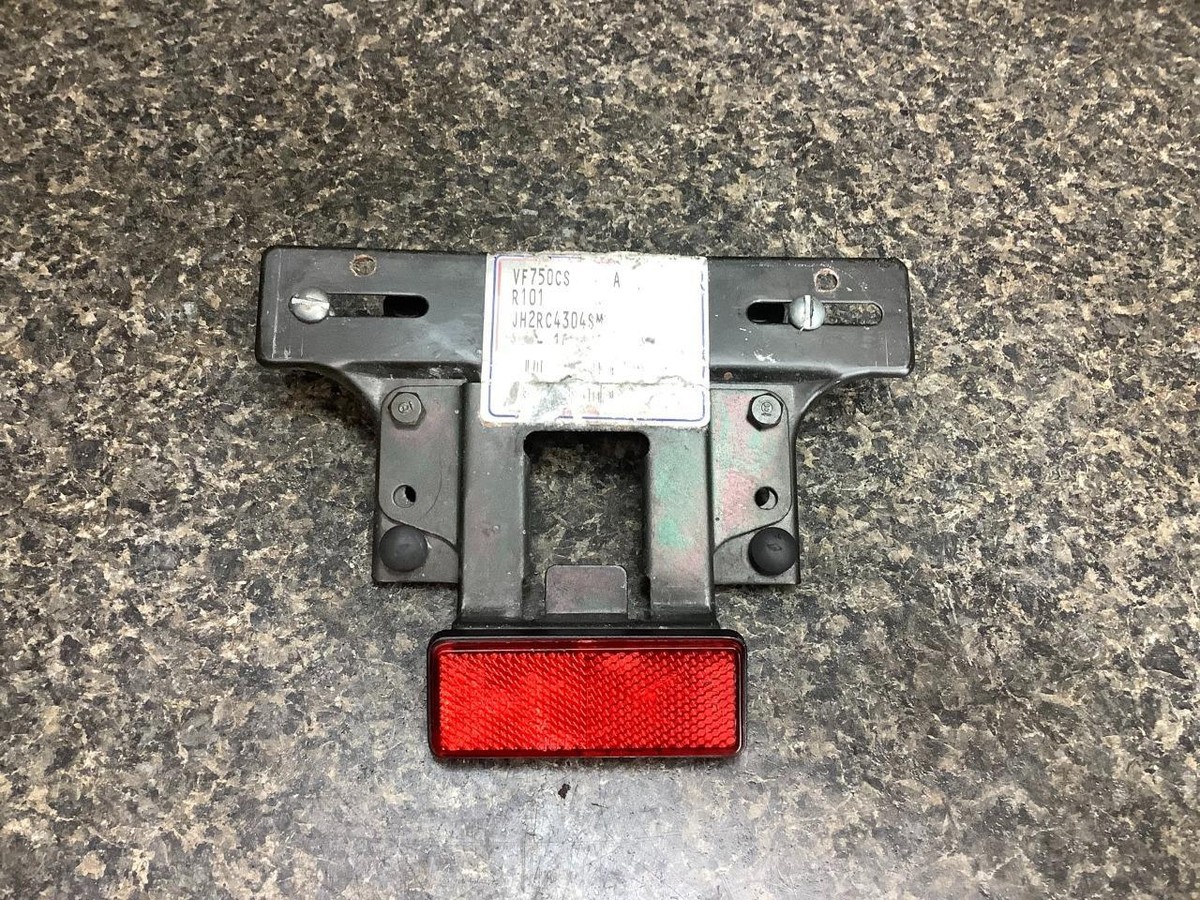 バイイー 95 Honda Magna 750 VF75 Plate Mounts 2K | eBay