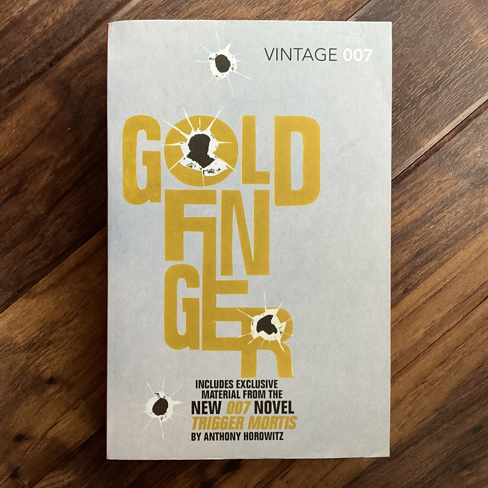 Goldfinger - James Bond 007 - Ian Fleming - 2015 Vintage Paperback