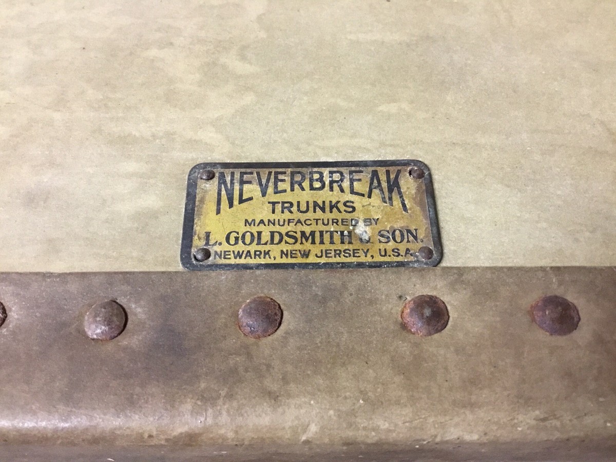 VTG NEVERBREAK TRUNK L. GOLDSMITH & SON PRIMITIVE STEAMPUNK