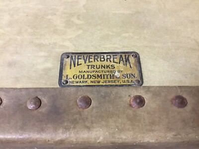 旧日本陸軍のミリタリーケースアンティークレトロ希少品ヴィンテージ 軍事用医療箱 リメイク アンティーク家具 収納 ミリタリーボックス 鉄