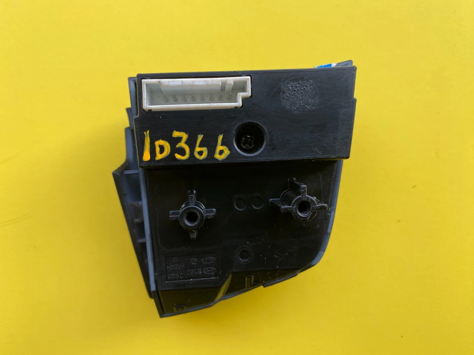 2015-2016 HYUNDAI GENESIS STEERING WHEEL CRUISE CONTROL SWITCH OEM 96700-B1000 - Image 3 of 4