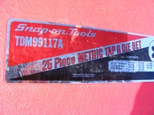 SNAP-ON TDM99117A 25 PC METRIC TAP & DIE SET EXCELLENT CONDITION