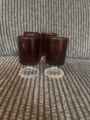   SALE  4 x LUMINARC VINTAGE 70 s SMALL RUBY RED STIELED SHOT GLASSES 3.5 