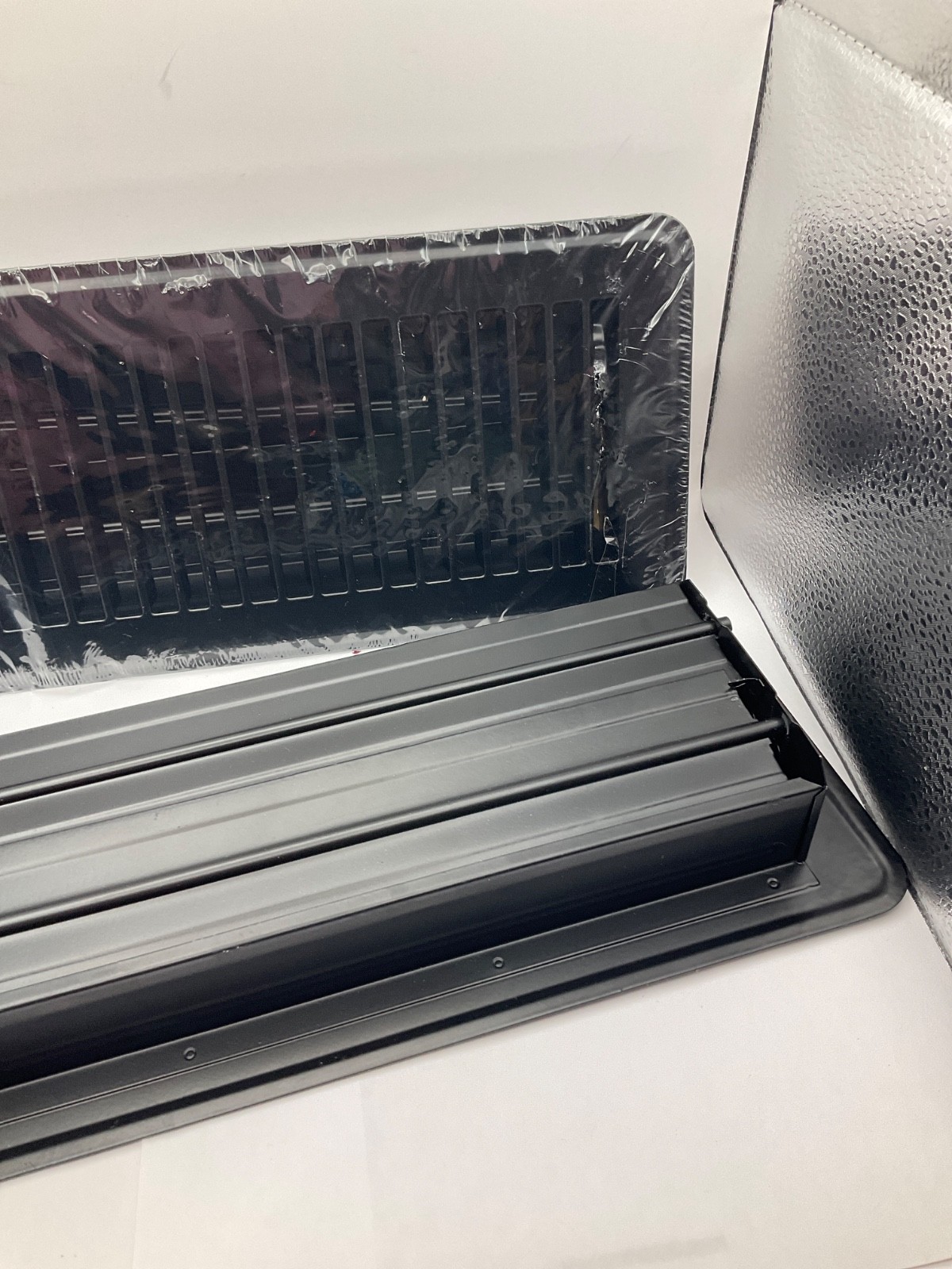 как выглядит 12 x 4 Inch Floor Register 2pcs Heavy Duty Air Vent Cover фото