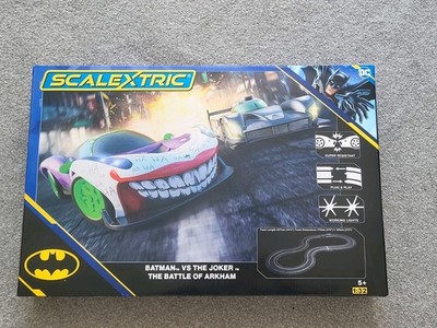 Scalextric C1438M Batman V The Joker The Battle of Arkham Set