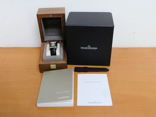 Jaeger-LeCoultre Grande Reverso 976 273.8.04 30x48.5mm $8,650 - Picture 2 of 18