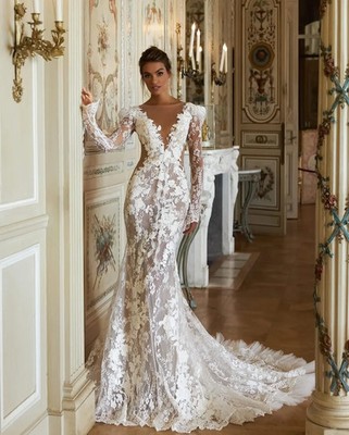 hollow out lace dress V neck Lace Appliques Bridal Dress Sexy Hollow Out Wedding dress Bridal  Gowns