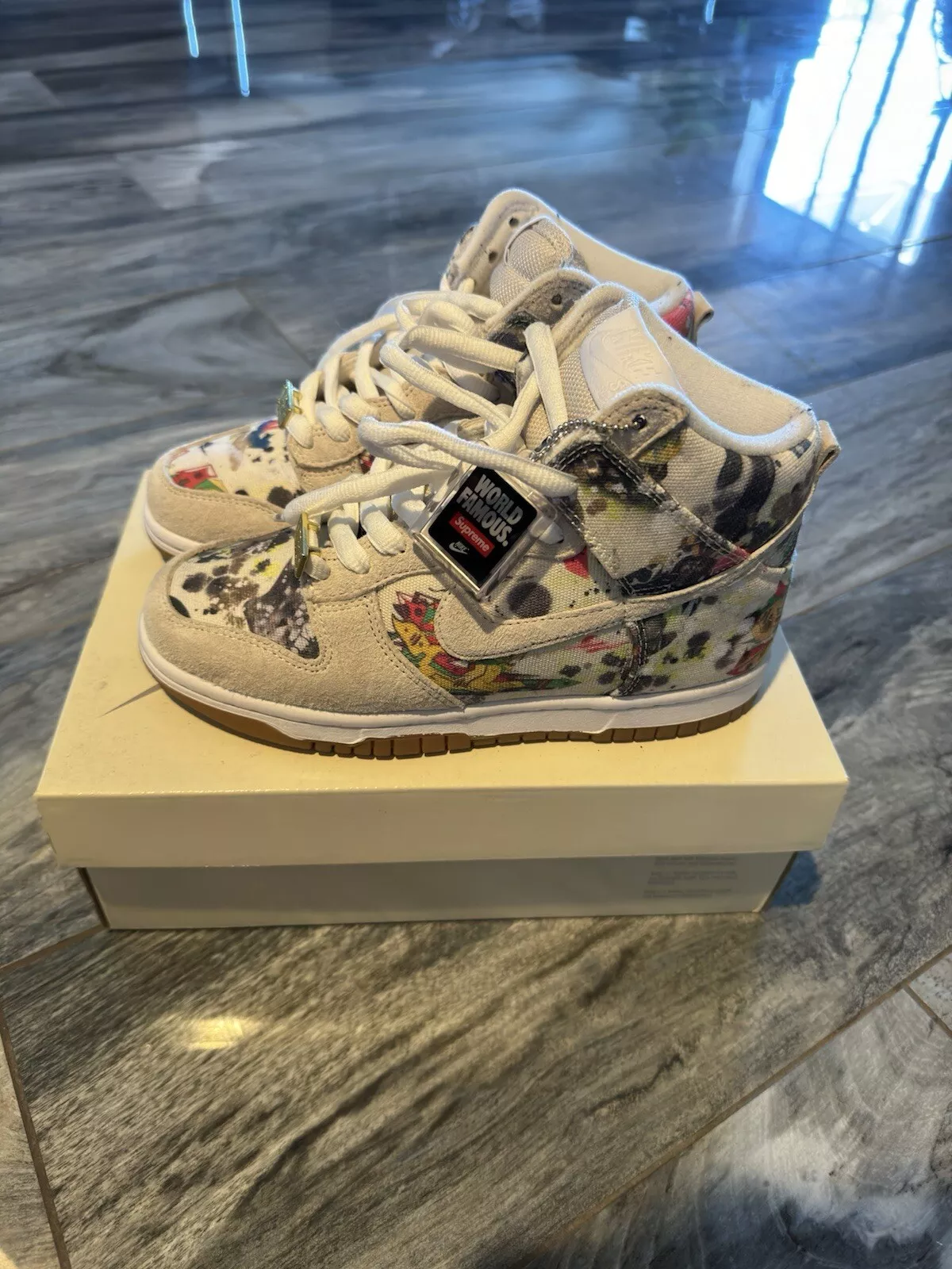 Taille 4,5   Nike Supreme x Dunk SB High Rammellzee