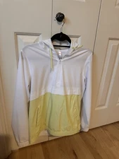 Ebb & Flow Women’s Green And White Pullover Windbreaker Jacket Size M