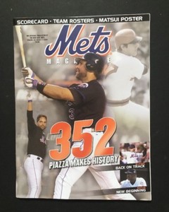 2004 Mike Piazza Makes History 352 Hr Mets Magazine Program Rare