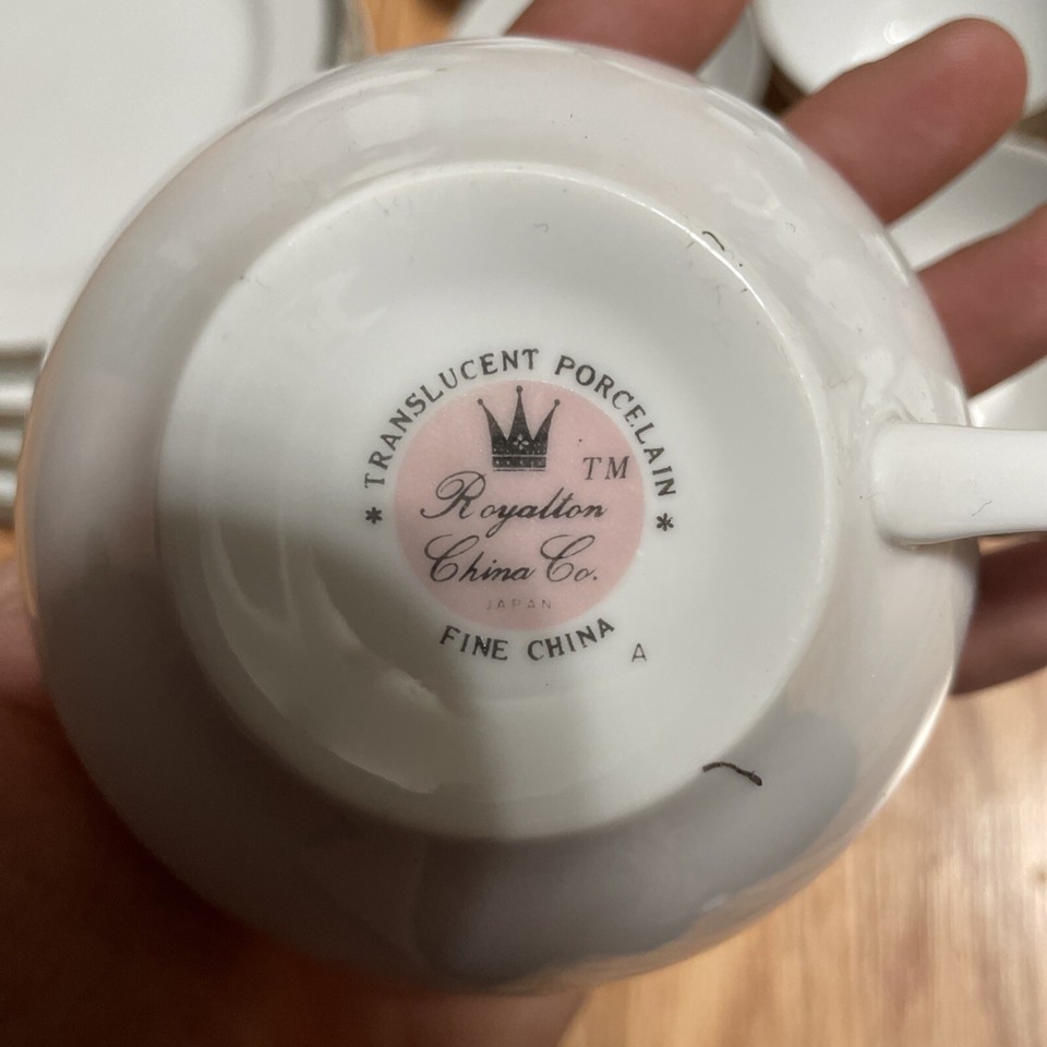 Royalton China Co Translucent Porcelain Golden Elegance Vintage Place ...