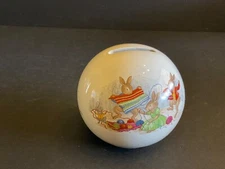 Royal Doulton Bunnykins Commemorative Bank Andrew & Sarah 3 1/2” D