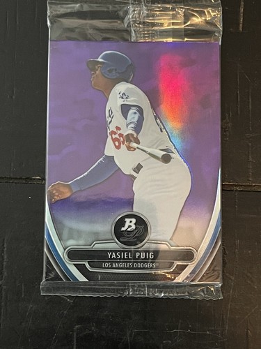 2013 BOWMAN PLATINUM UNOPENED PACK WITH CHROME PURPLE REFRACTOR YASIEL PUIG RC - Picture 2 of 5