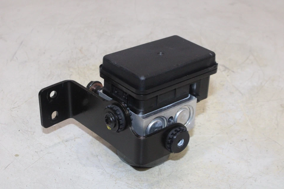 2021 DUCATI SCRAMBLER 1100 SPORT OEM ABS PUMP UNIT MODULE - Image 4 of 4