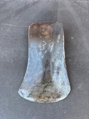 Vintage Axe Head 3.9lbs
